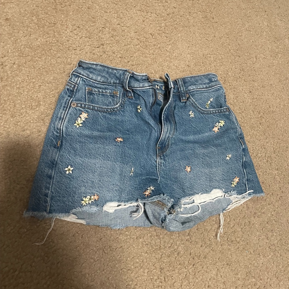 AMERICAN EAGLE JEAN SHORTS